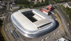 Stade Pierre Mauroy (Lille, 50 mil pessoas, estádio novo, de 2012) - R$ 1,19 bilhão